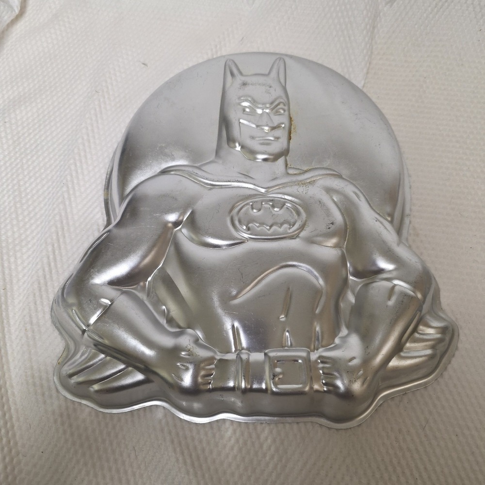 Batman Cake Pan Vintage 1989 Wilton #2105-6501 Birthday Party DC Comics